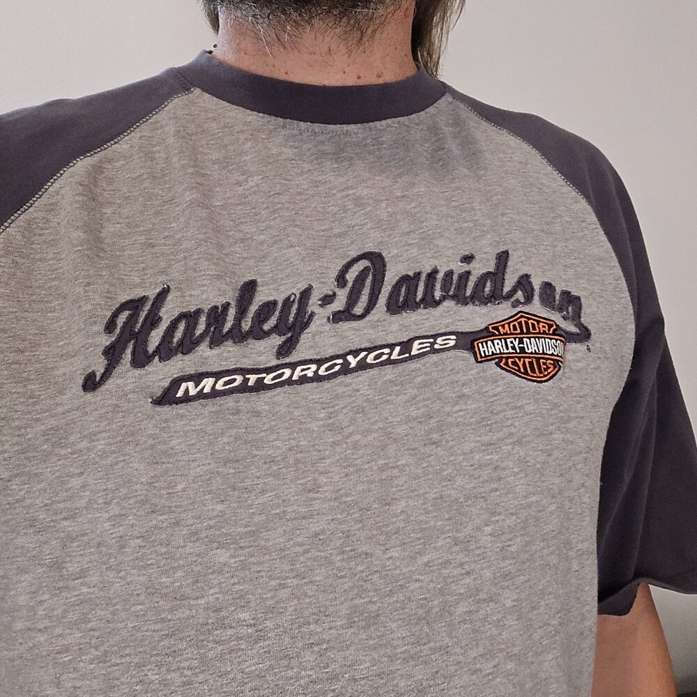 Classic Harley Davidson embroidery shirt